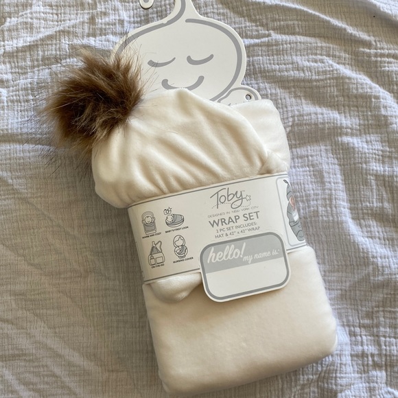 Other Toby Cream Colored Wrap Set Poshmark